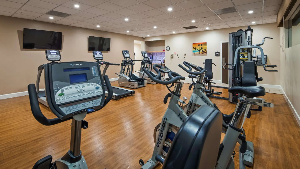 Best Western Plus South Coast Inn