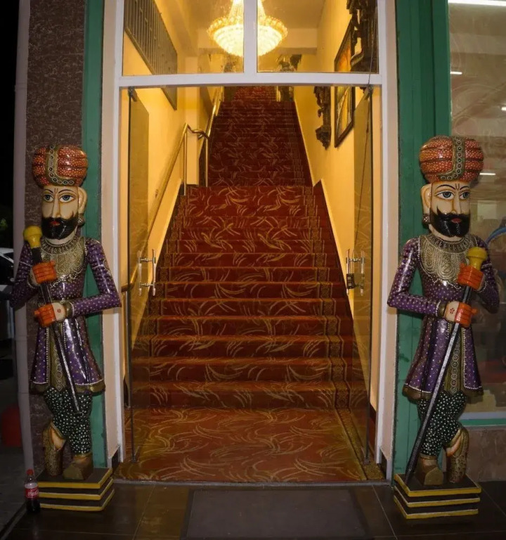 Hotel Maharaja Palace