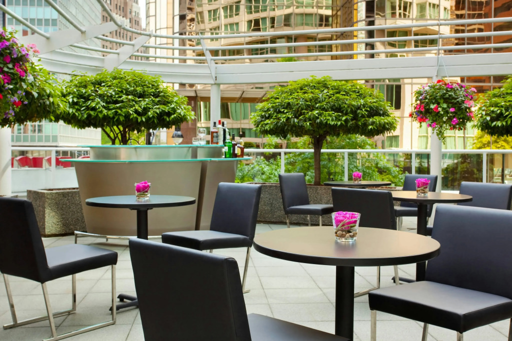 Vancouver Marriott Pinnacle Downtown Hotel