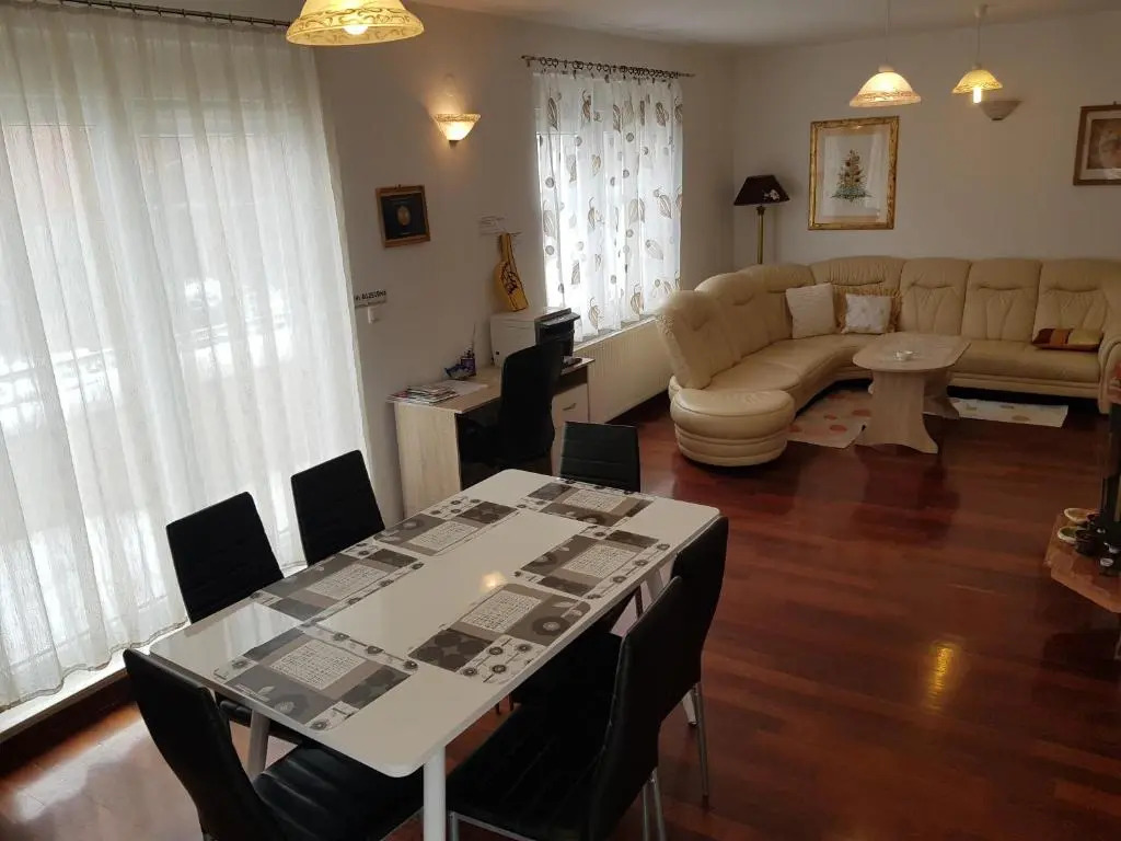 Apartman Maksimir Lux Zagreb-145m2