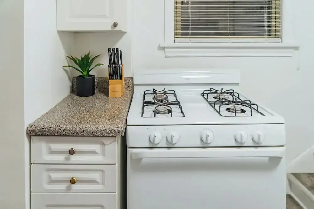 1BR Modern Apt - Mfield 33-G