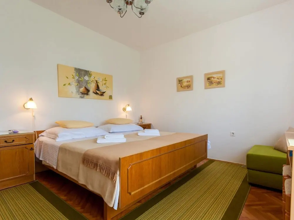 Cosy Apartment in Malinska With Barbecue