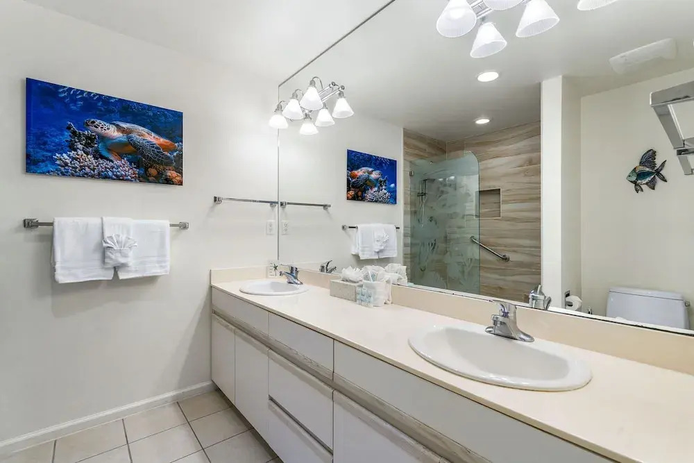 Maui Kamaole J-104 - Renovated, Private Ground Floor Unit, Two Lanais, Split AC!