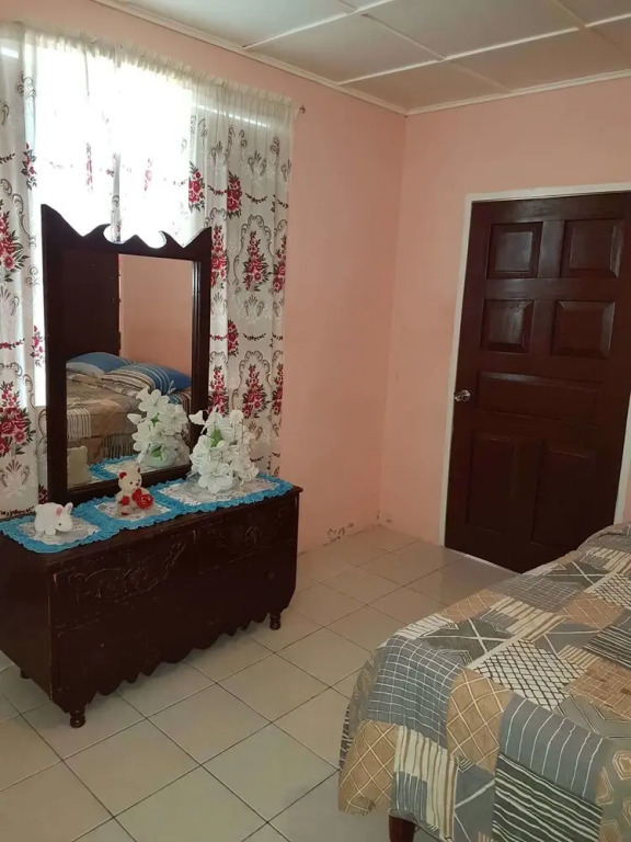 Laura's Place