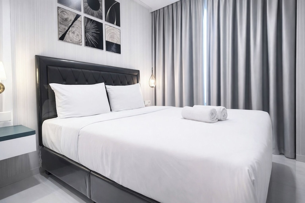 Modern Look 2Br Apartment At The Wahid Private Residence