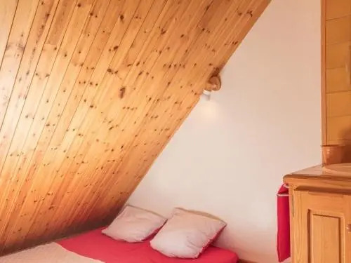 Apartment Roche Colombe