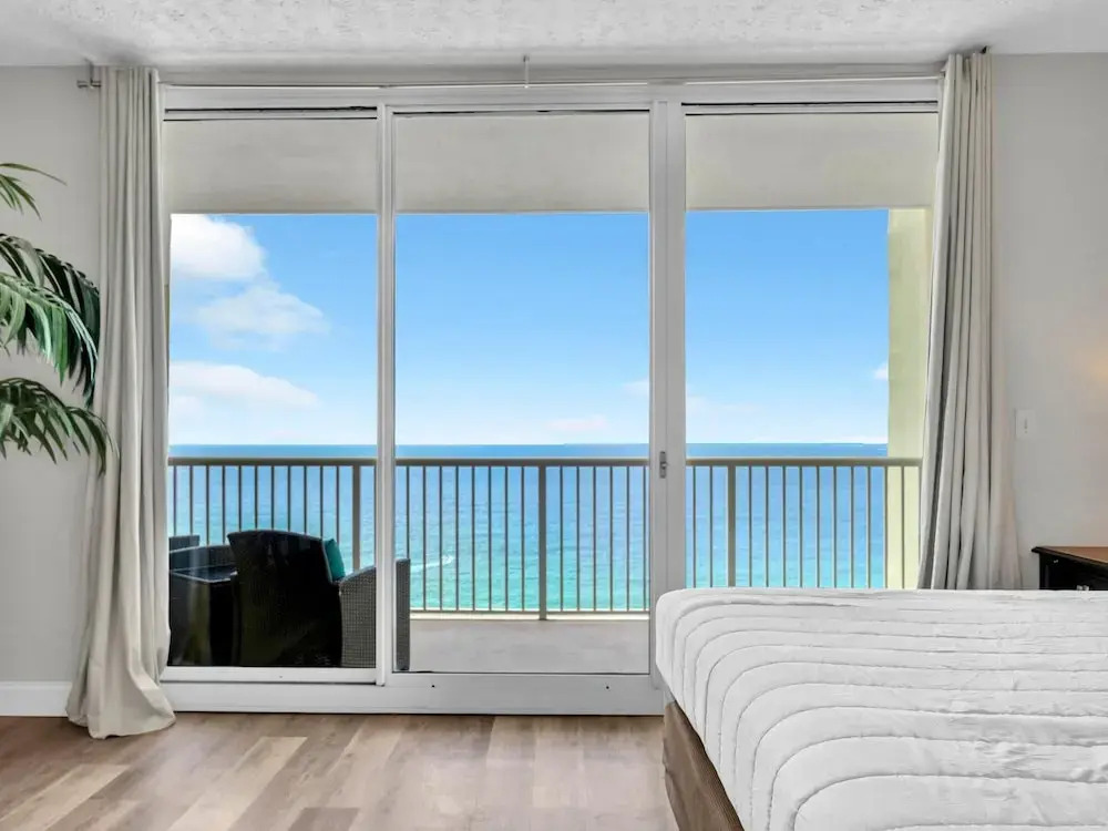 Majestic Beach Towers 1-1909