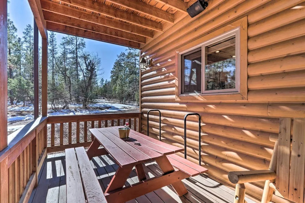 Hike, Fish, Golf & Ski: High Country Log Cabin!