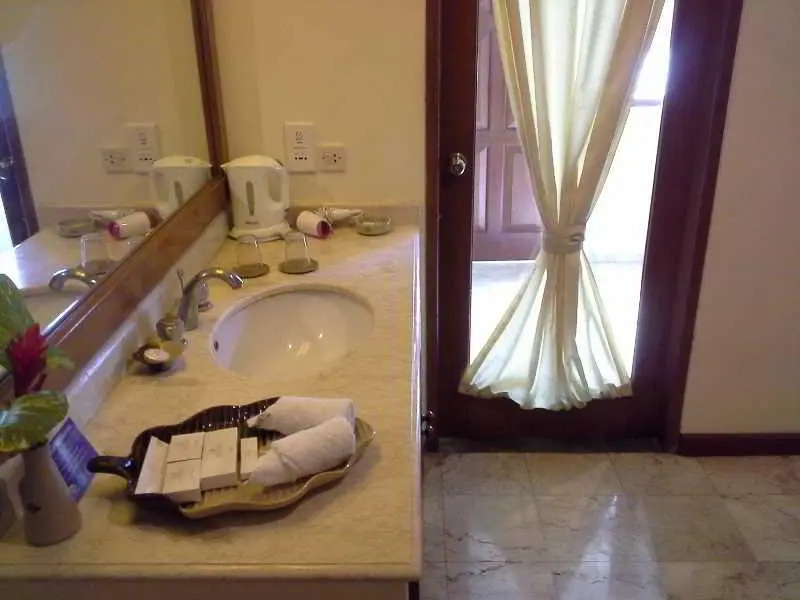 Parigata Spa Villas