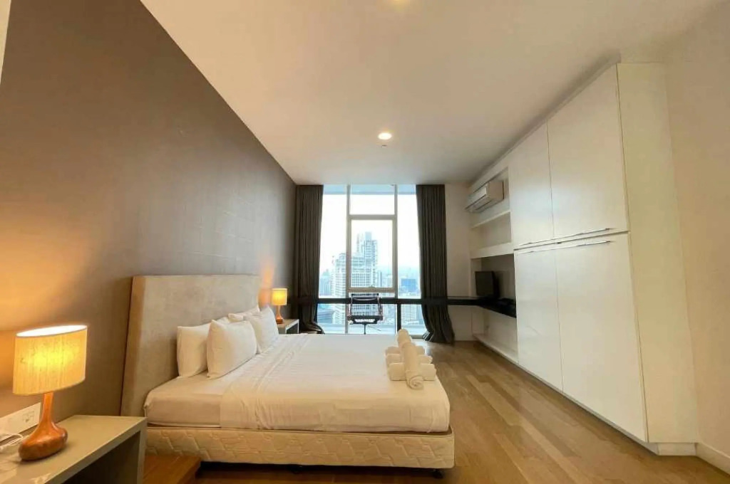 #3# 3203 3 Bedrooms KLCC Best Fireworks View !