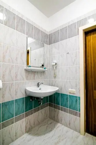 Butenas Hotel Tyla
