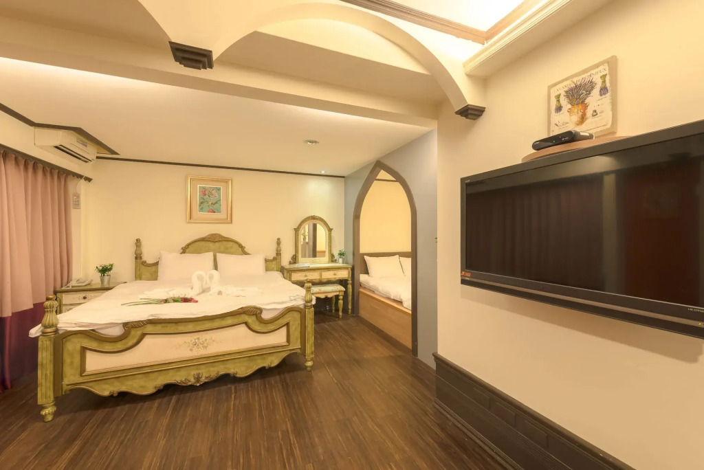 Elizabeth Hotel