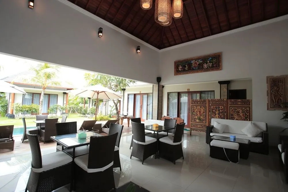 RedDoorz Plus @ Raya Batu Bolong