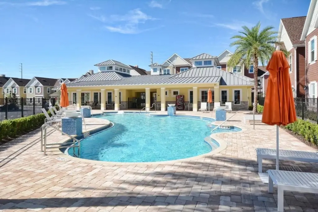 5 Bedroom/ 5 Bathroom Summerville Resort (7498 SA), Kissimmee, US