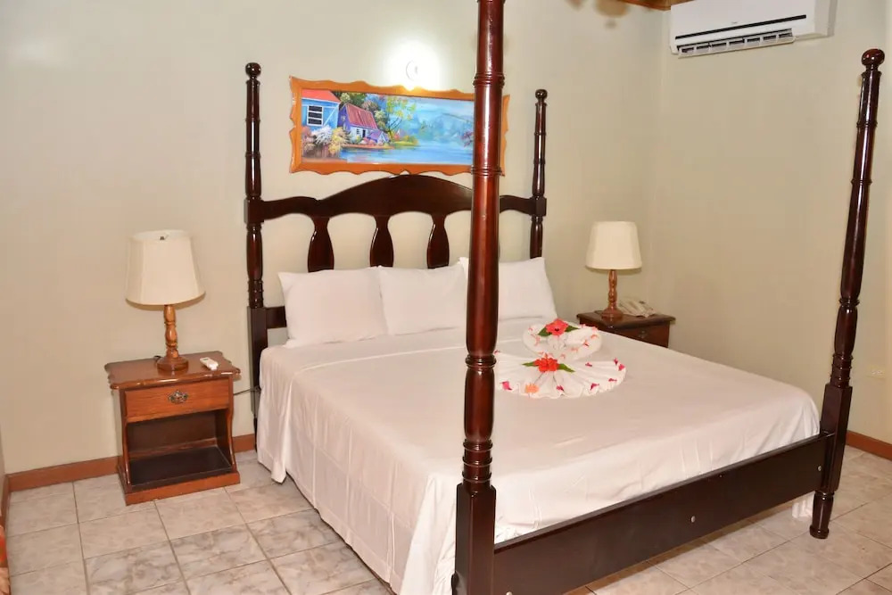 Zanzi Beach Resort