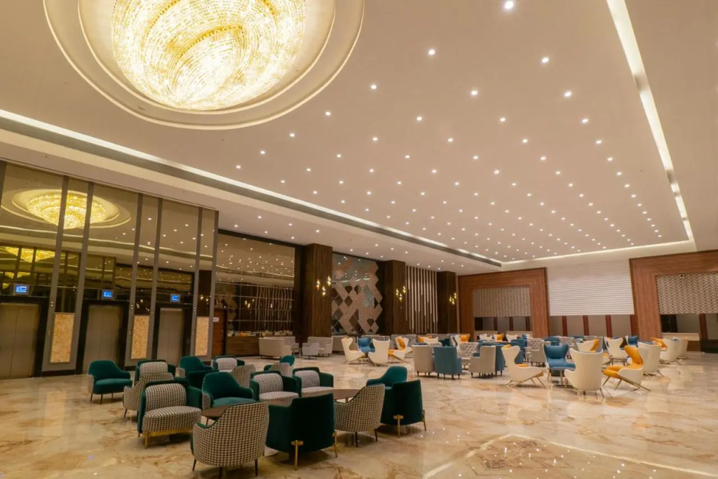 Hotel Tip Top International Pune