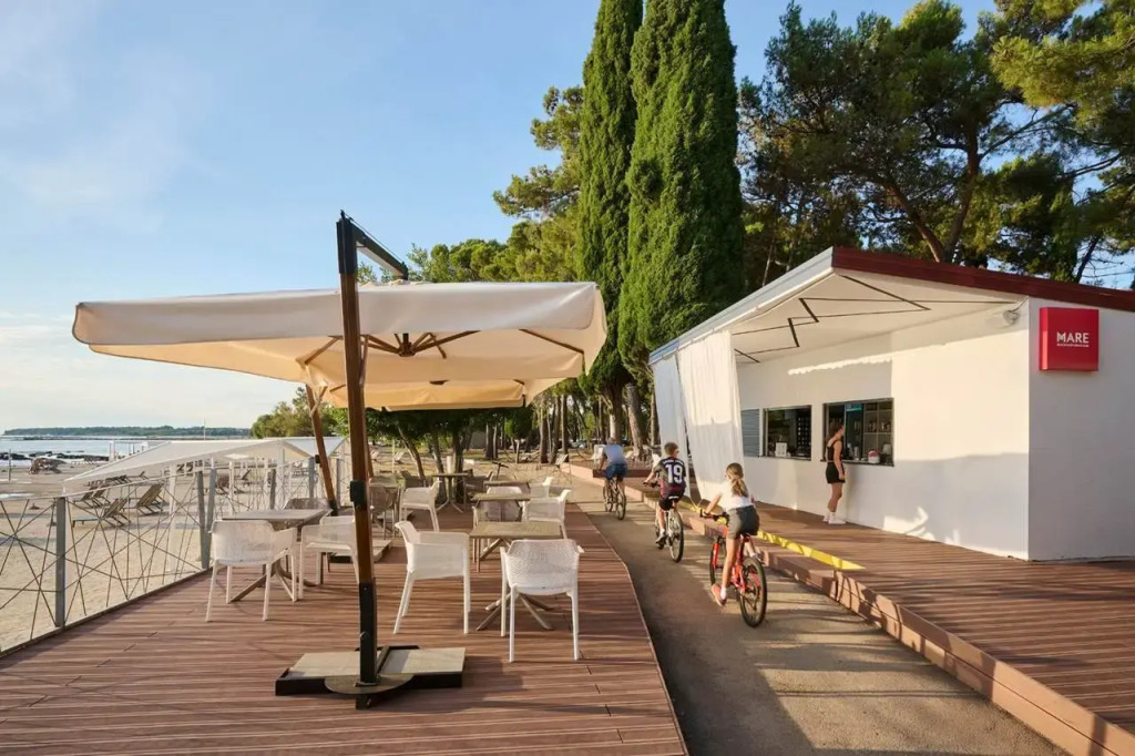 Hotel Pelegrin Plava Laguna