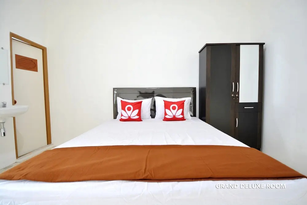 ZEN Rooms Kemang G17 Syariah