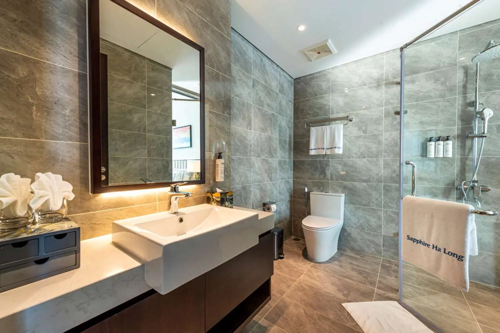Best Western Premier Sapphire Halong S2