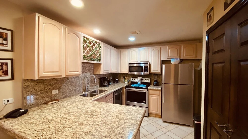 Baja 305 - 2 Br Condo