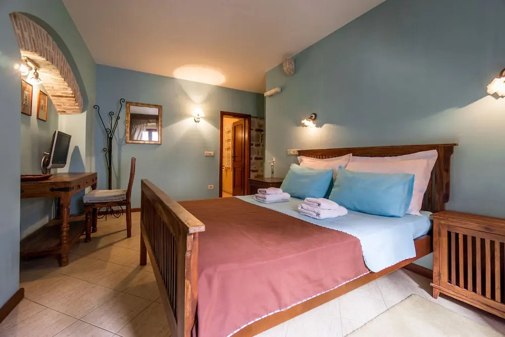 Forza Lux Guest House
