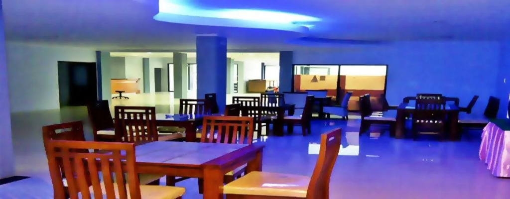 Pia Hotel