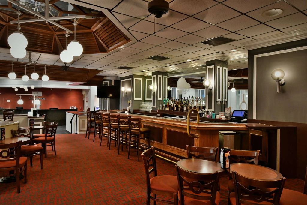 Ramada by Wyndham Jacksonville Hotel & Conference Center