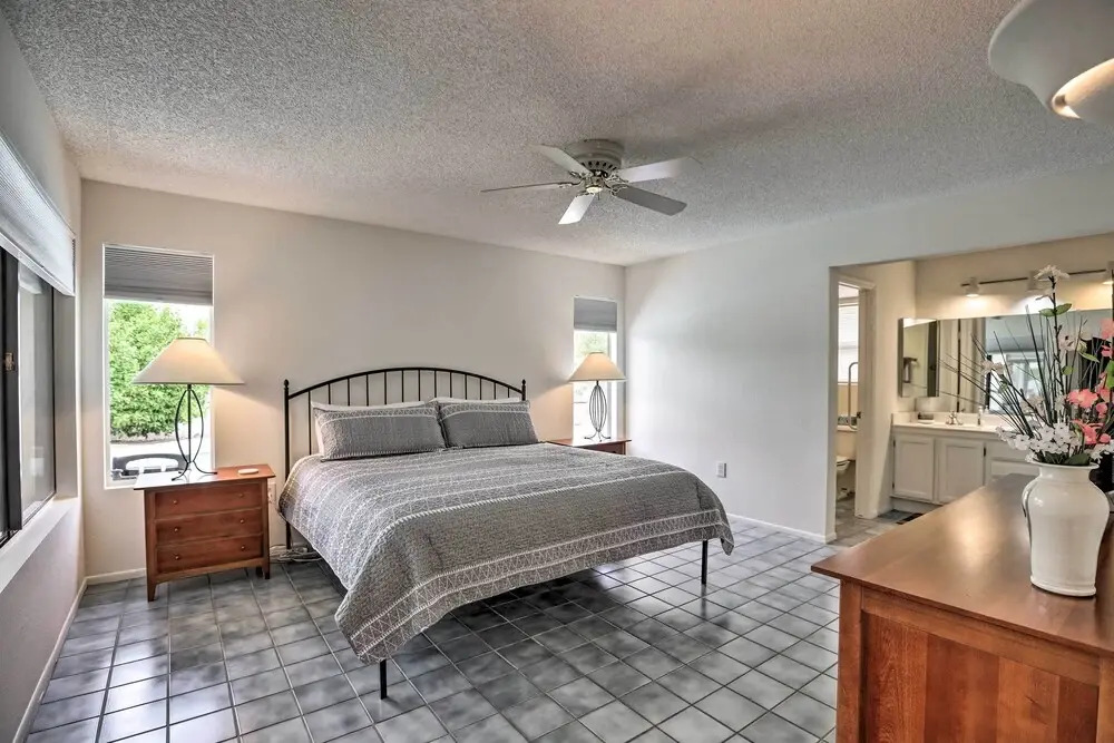 1 Mi to Golf! Family-friendly Sun City West Home