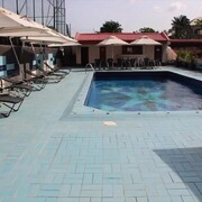 Amara Suites Banana Island