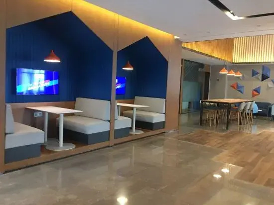 Holiday Inn Express PINGHU by IHG