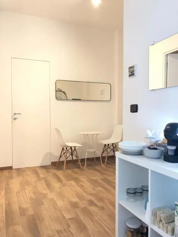 Italien chic, camera con bagni condivisi