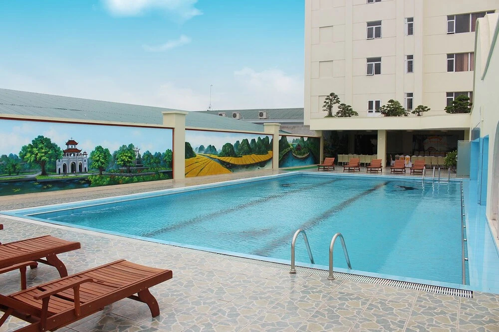 HS-Peace Hotel