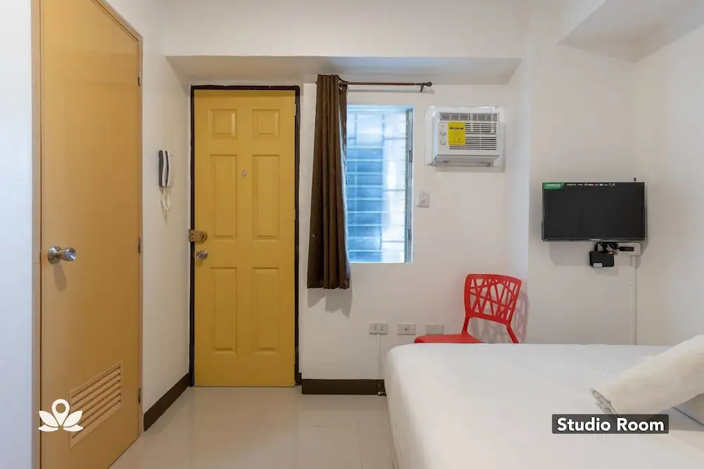 ZEN Rooms Fortview BGC