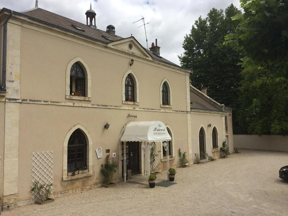 "Maison Dhôtes du Prieuré"