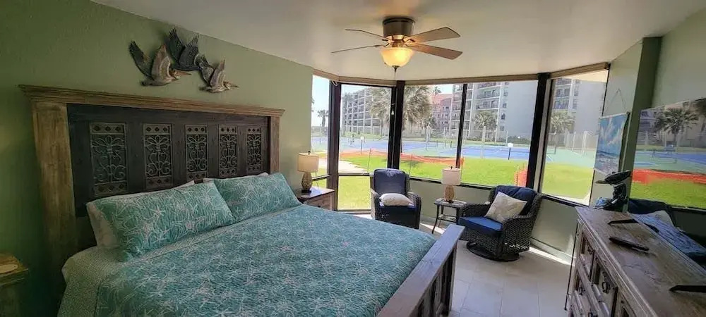 Saida Royale 9018 2 Bedroom Condo
