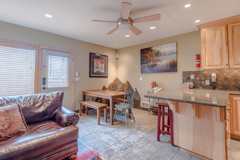 Alpine Villa 24 - 2 Br Condo