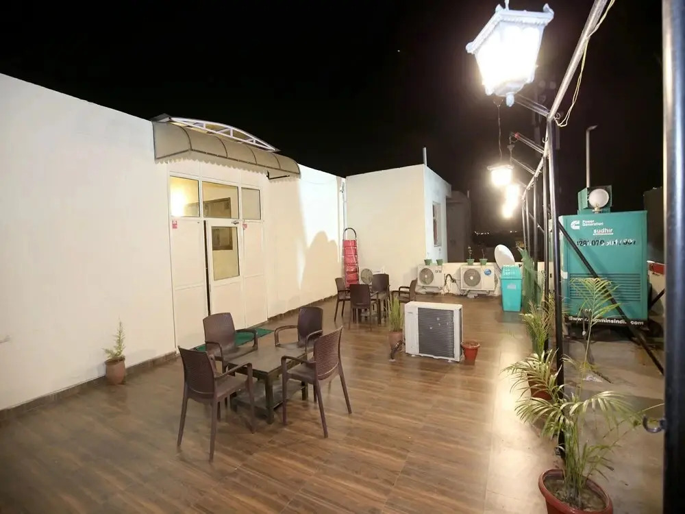 Hotel Rooftop By OYO Rooms