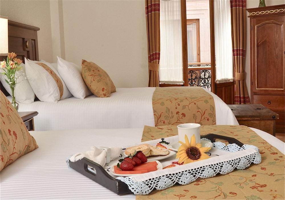 Hotel Patzcuaro