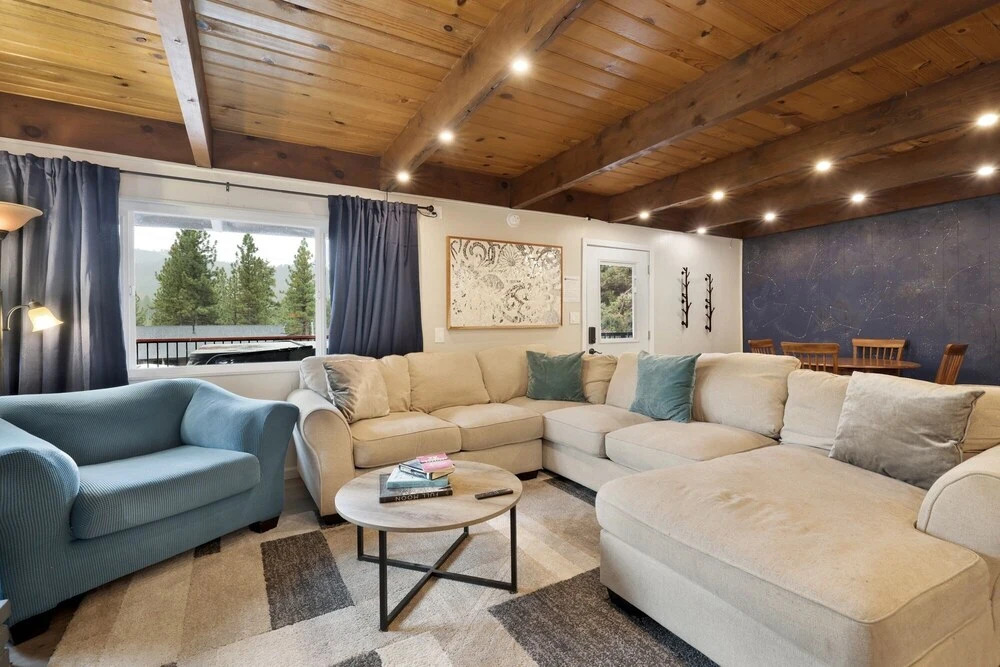 2135-ursa Minor 2 Bedroom Home by RedAwning