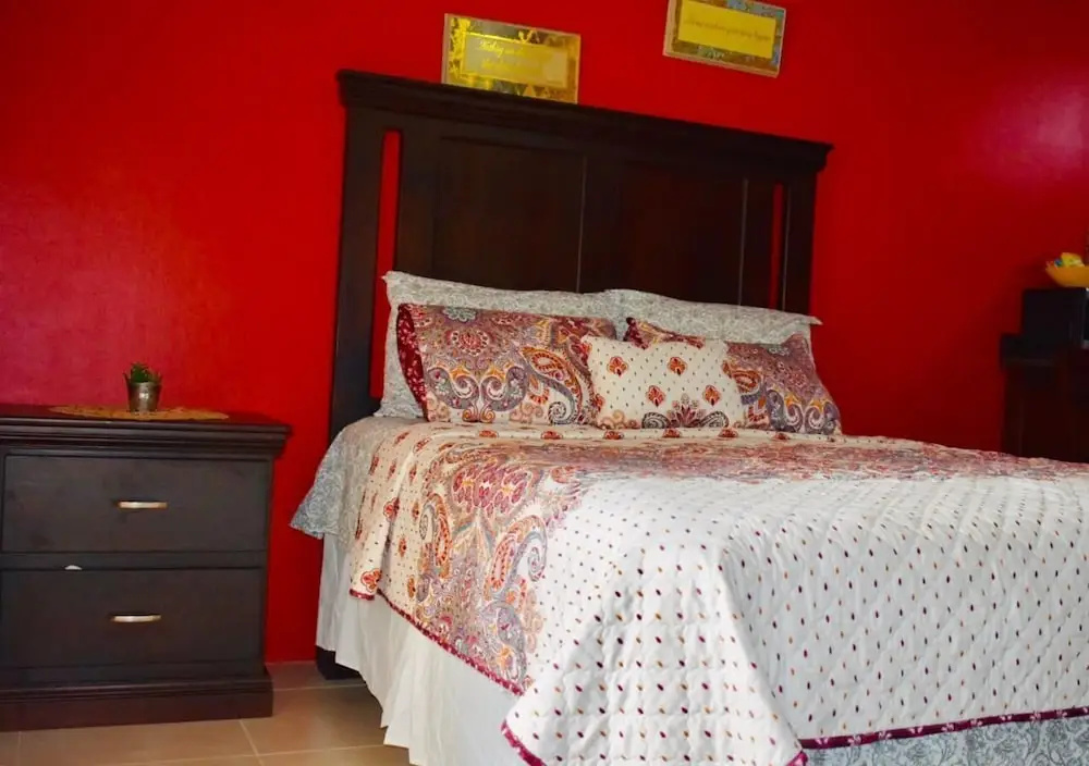 New Kingston Guest Apartment At Chelsea