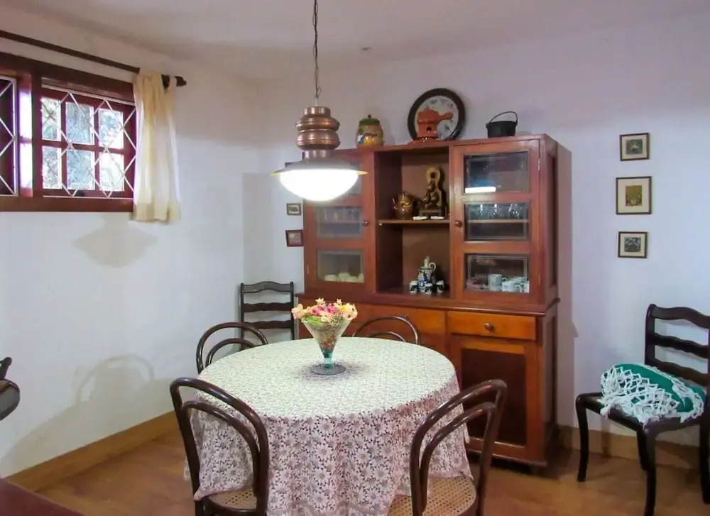 Chal com Lareira e Wi-fi em Campos do Jord o SP