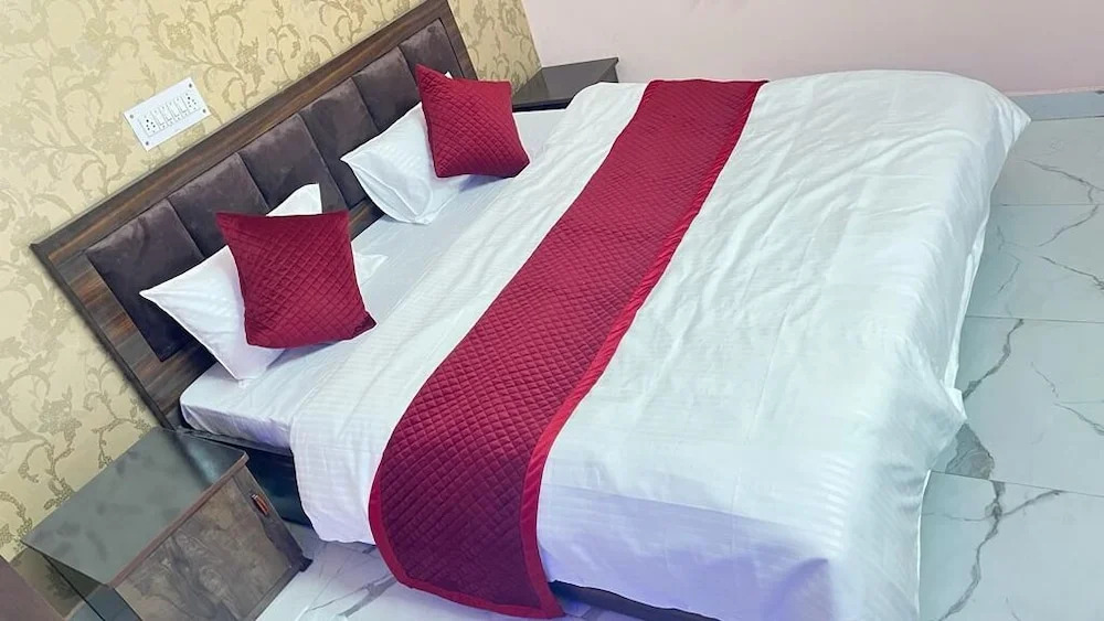 Vrindavan Hotel