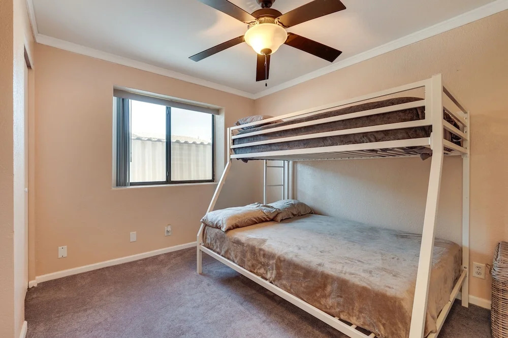 Pet-friendly Lake Havasu City Home: Walk to Beach!