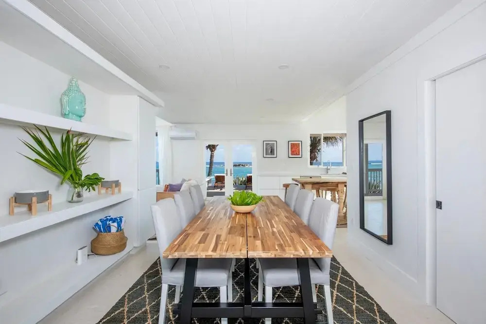 Veselka - Remodeled Home On Double Bay Beach 3 Bedroom Home