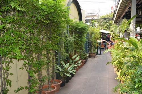 Tuptim Bed & Breakfast