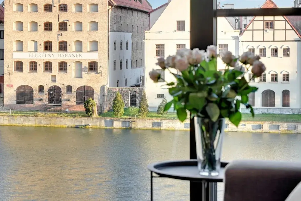 Boutique Residence - Old Town Riverside