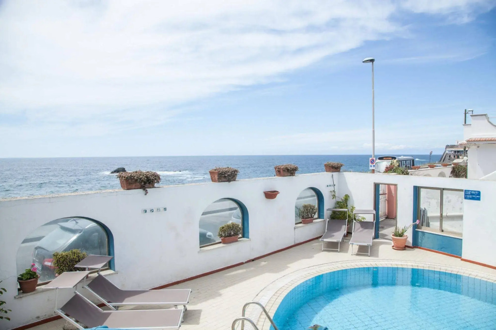 Royal Sunset Hotel & Spa