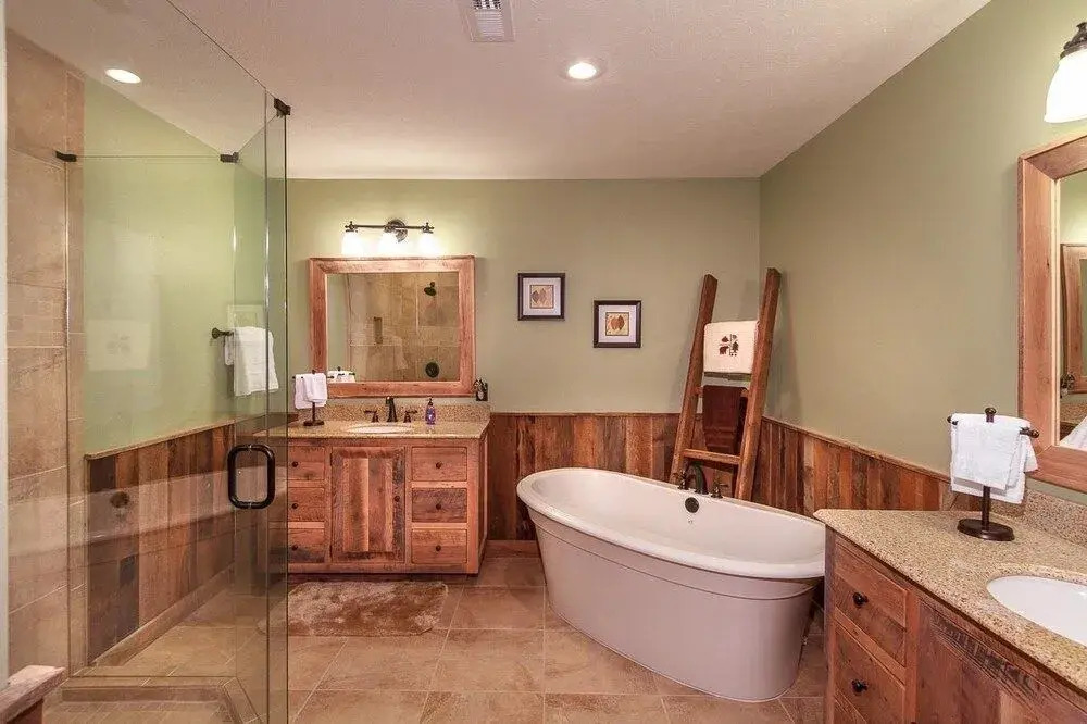 Among The Clouds - 4 Br cabin by RedAwning