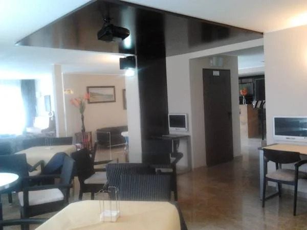 Apartamentos Ancora