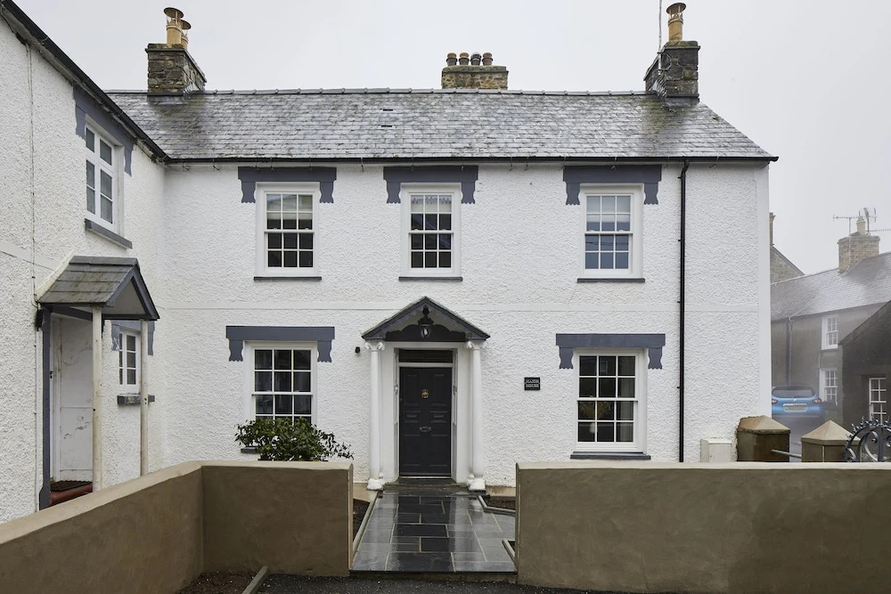 Major House